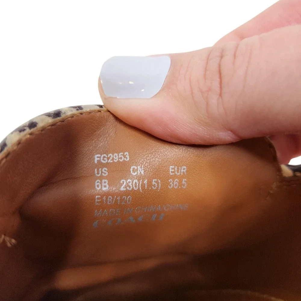 COACH Scotty Python Shoes Womens‎ 6 Beige Snake Leather Loafer Mules Slip On